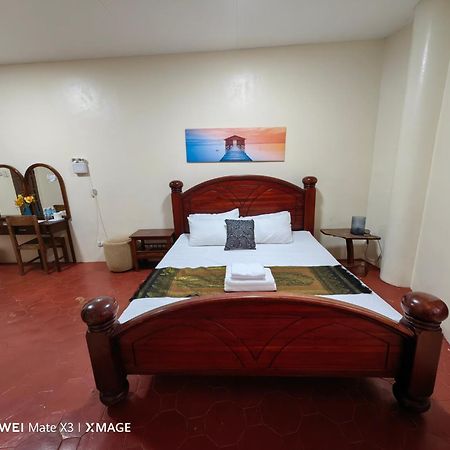 Medellin Seaview Inn Екстер'єр фото